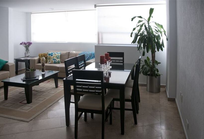 ホテル Suites Berna 12