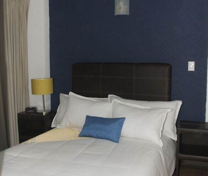 ホテル Suites Berna 12