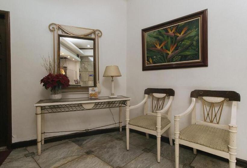 בית מלון כפרי Sunette Tower Makati