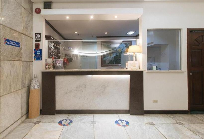 בית מלון כפרי Sunette Tower Makati