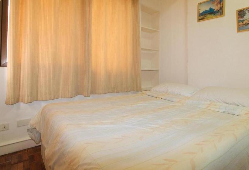 בית מלון כפרי Sunette Tower Makati