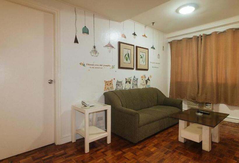 בית מלון כפרי Sunette Tower Makati