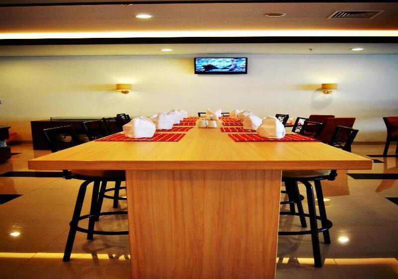 호텔 Swissbelinn Malang