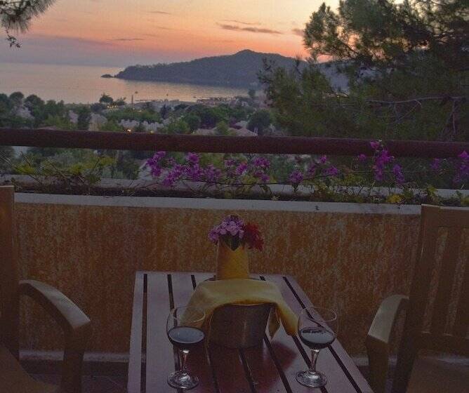 Отель Symbola Oludeniz Beach