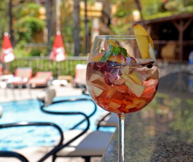 Отель Symbola Oludeniz Beach