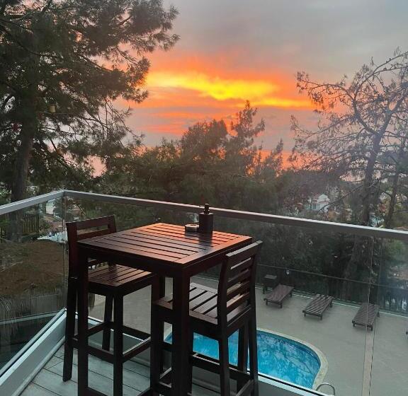 Отель Symbola Oludeniz Beach