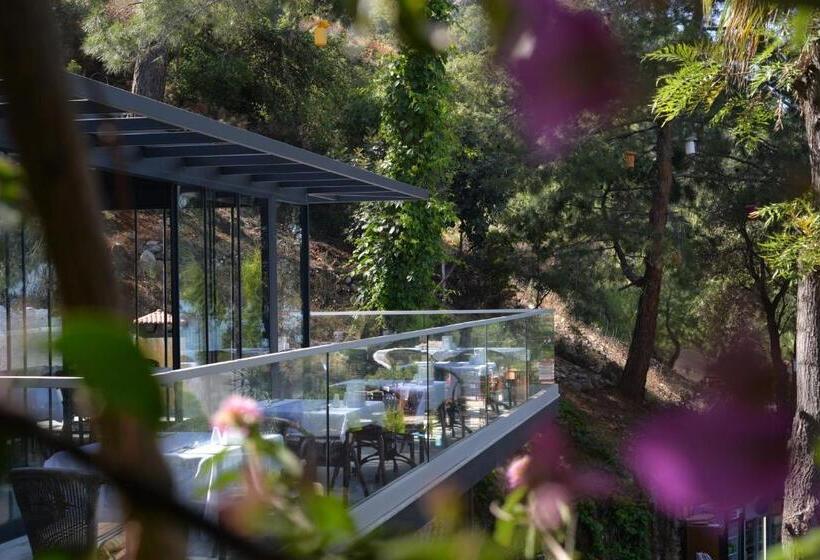 Отель Symbola Oludeniz Beach