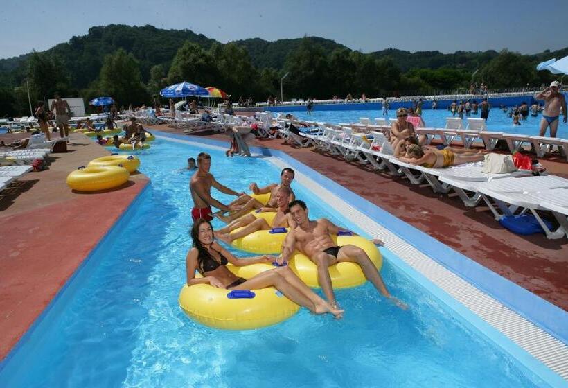 בית מלון כפרי Camping Vita Terme Tuhelj