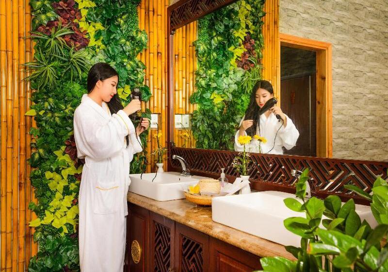 هتل Thanh Lich Royal Boutique