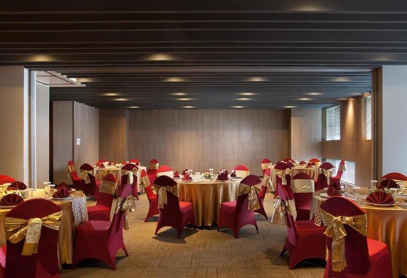 호텔 The 1o1 Yogyakarta Tugu