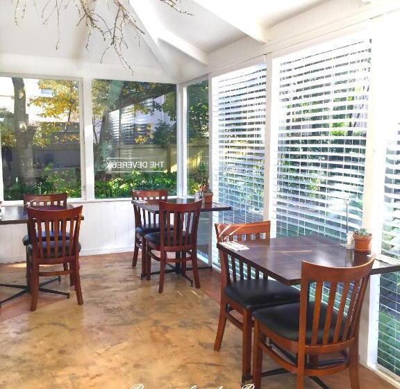 酒店 The Devereux Boutique