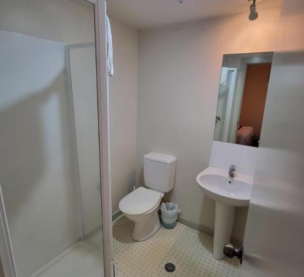 هتل The Shakespeare