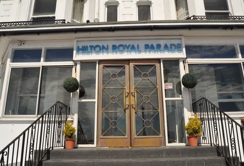 ホテル The Strand