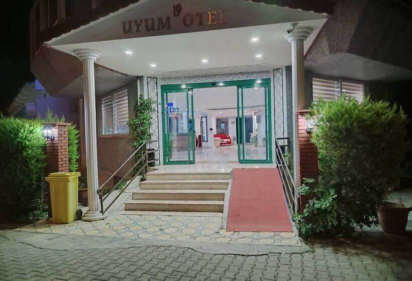 هتل Uyum