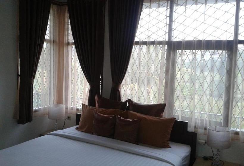 Fotos del hotel Valley Bistro Cafe And Resort:  2