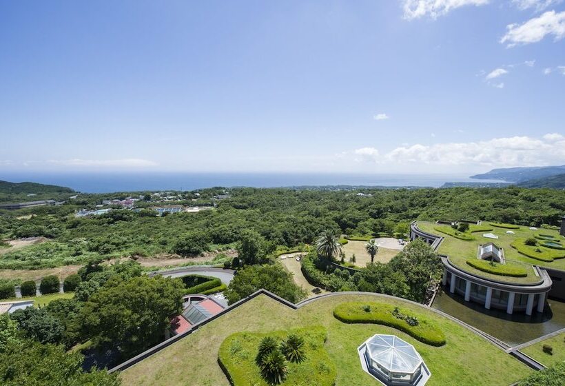 ホテル Village Izukogen