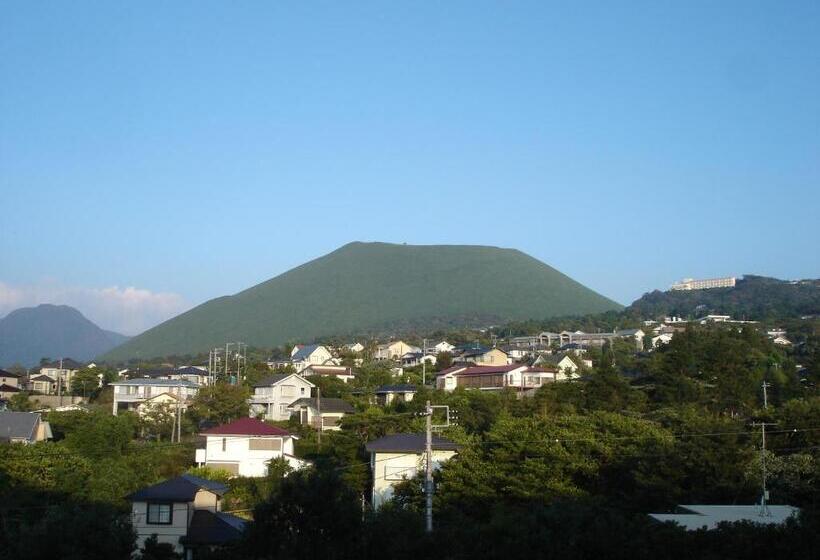 ホテル Village Izukogen