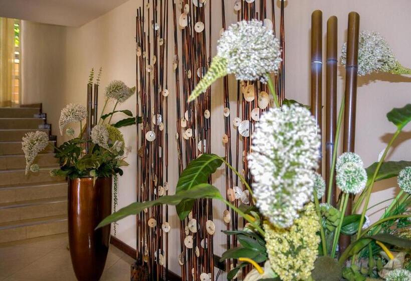 Imperial Heights Hotel, Entebbe