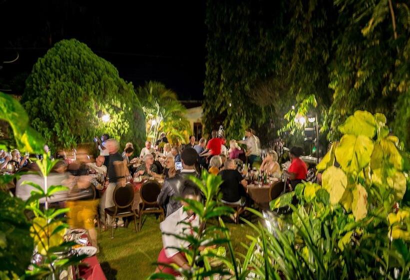 Imperial Heights Hotel, Entebbe