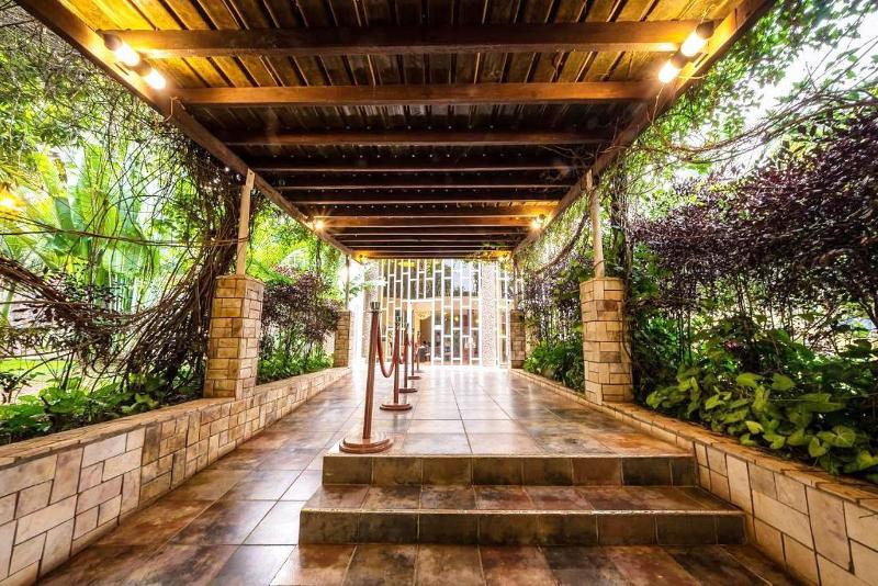 Imperial Heights Hotel, Entebbe