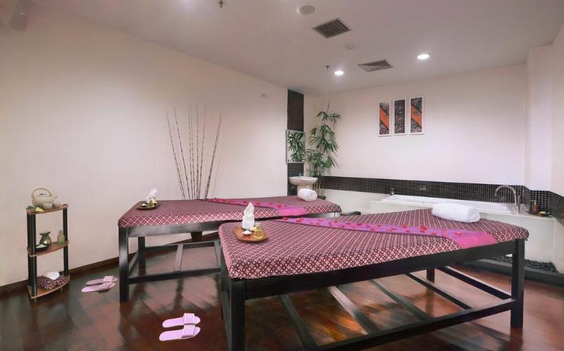 Quest Hotel Darmo   Surabaya By Aston