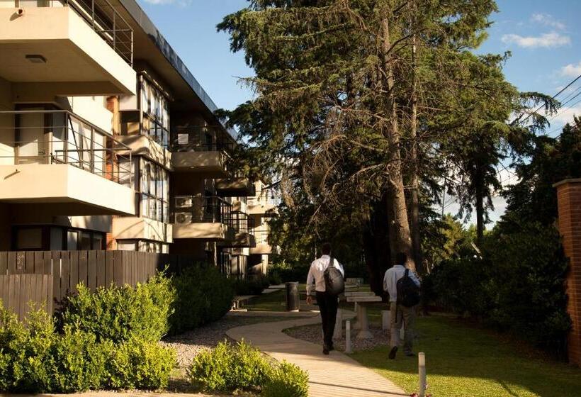 דירת נופש Casa Campus Pilar Suites