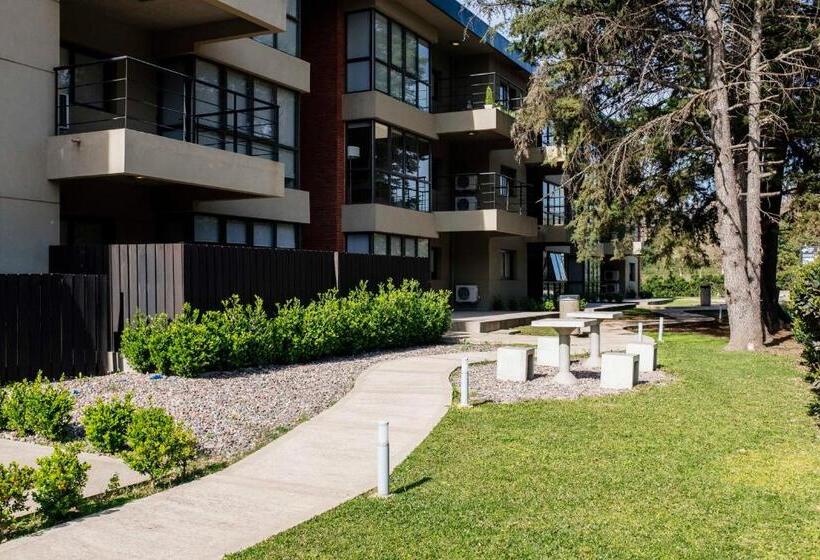 דירת נופש Casa Campus Pilar Suites