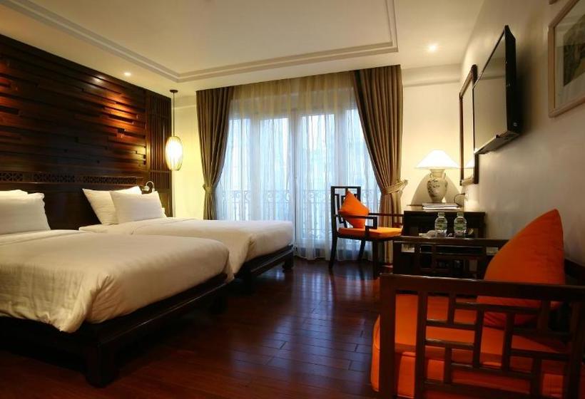 호텔 The Palmy & Spa