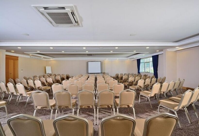 The Sign Kocaeli Thermal Spa Hotel & Convention Center