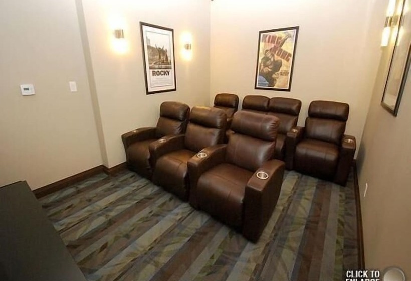 Whitehall Suites Mississauga