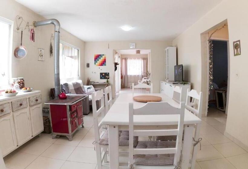 هاستل Casa Familiar Estaleiro