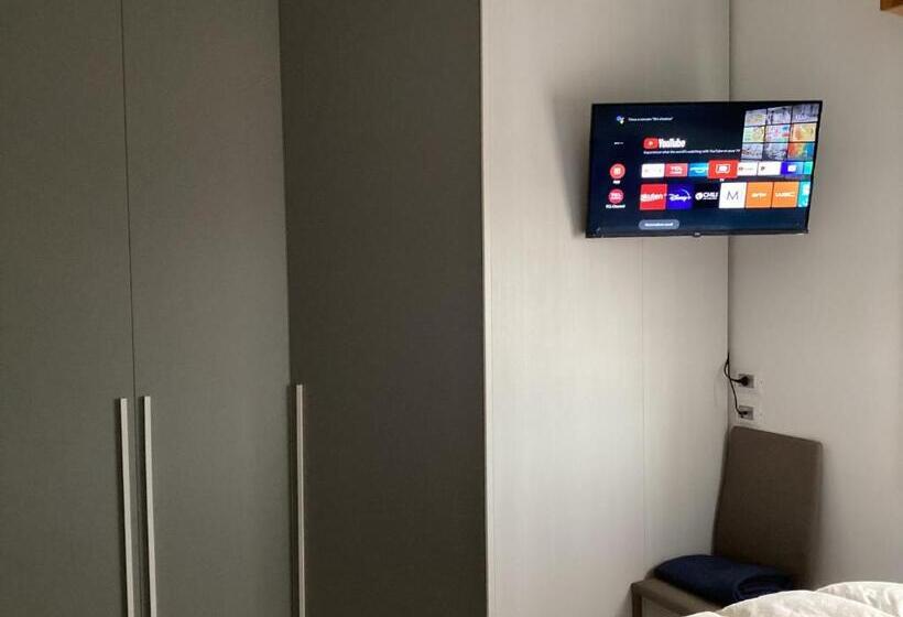 Bed And Breakfast Da Giuseppe, Camere Vicino Stabilimento Ferrari