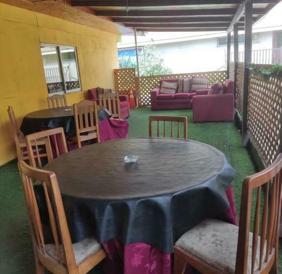 مبيت وإفطار Las Palmeras