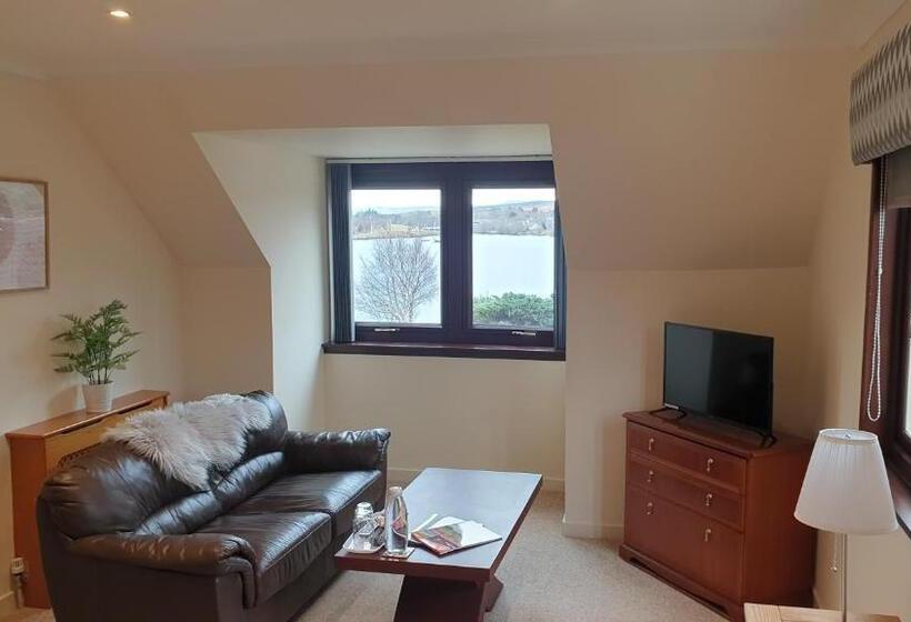 צימר Loch View, Lairg