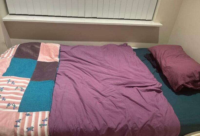 ベッドアンドブレックファースト Old Dock Office