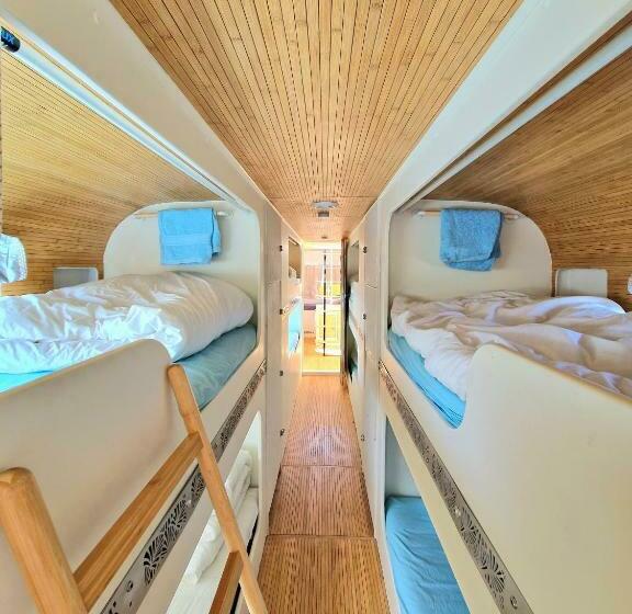 Bed and Breakfast The Chill Bus Hôtel Eguisheim