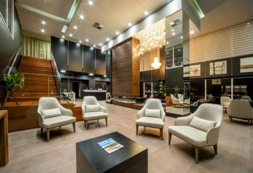 Отель Flat Laghetto Stilo Borges