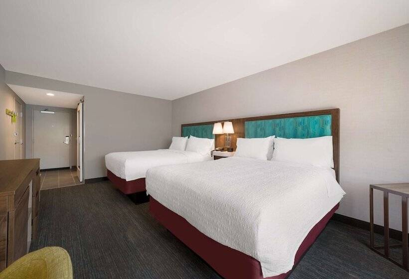 בית מלון כפרי Hampton Inn Detroit Southfield