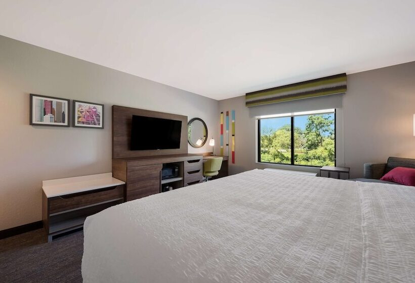 בית מלון כפרי Hampton Inn Detroit Southfield