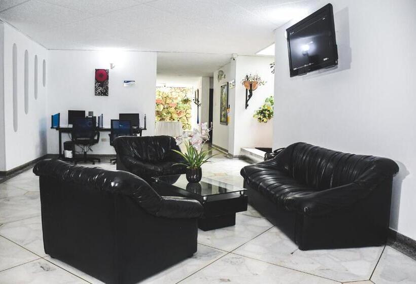 בית מלון כפרי Kamani Florencia