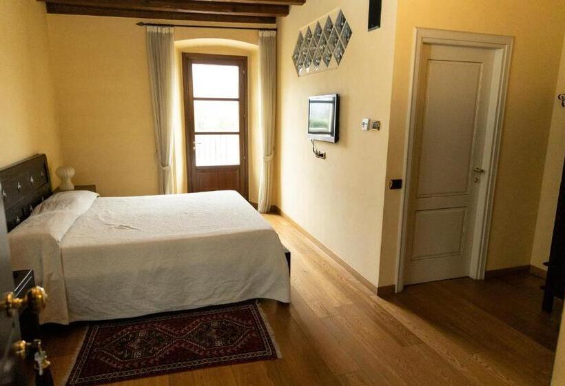 בית מלון כפרי Tenuta Canova