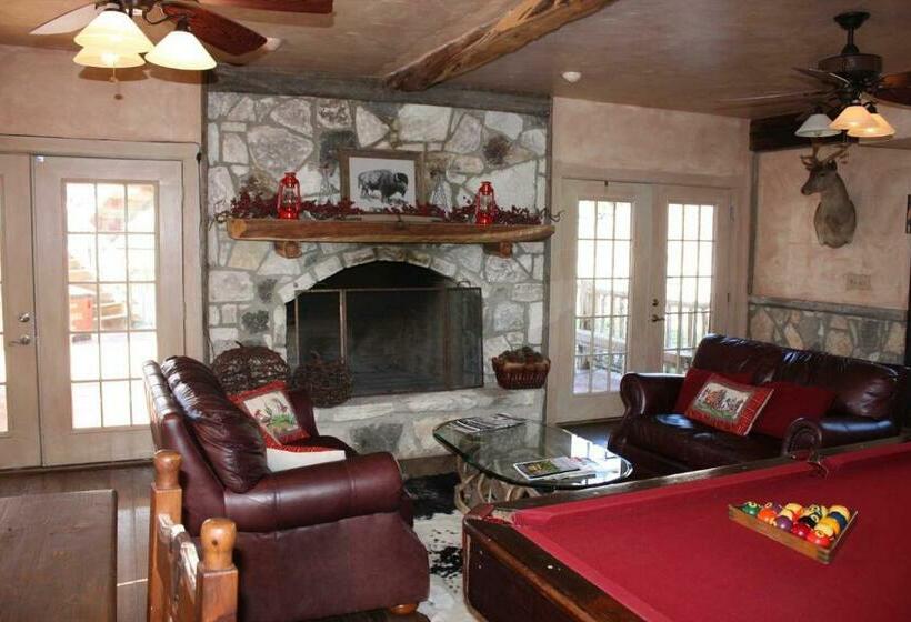 펜션 Antler Mountain House