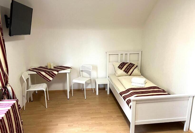 Пансион Gästehaus Schwabach