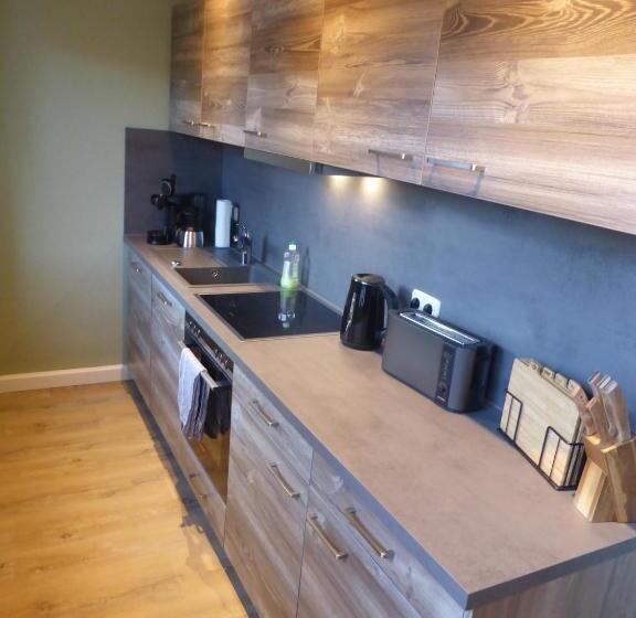 ペンション Gästezimmer In Einer Ferienwohnung Thiele In Roßwein