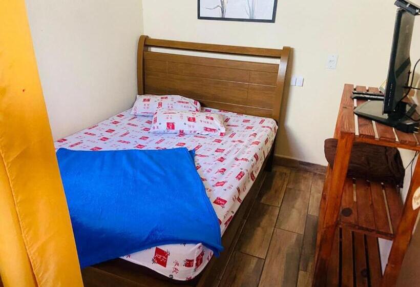 פנסיון Pousada Familia Aparecida