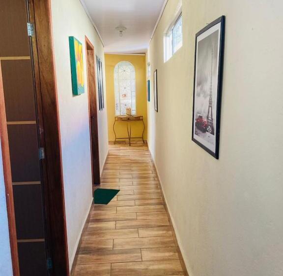 פנסיון Pousada Familia Aparecida