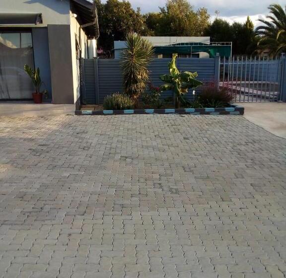 پانسیون Ps Good Time Guest House