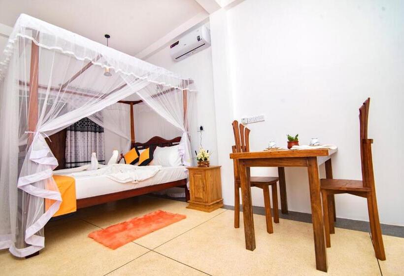 펜션 Villa Ray White Unawatuna