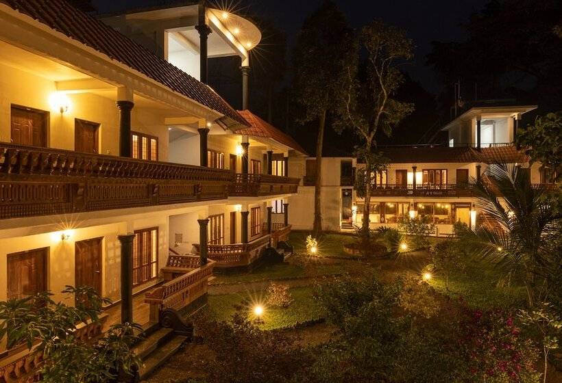 استراحتگاه Avadale Thekkady Stag Groups Not Allowed