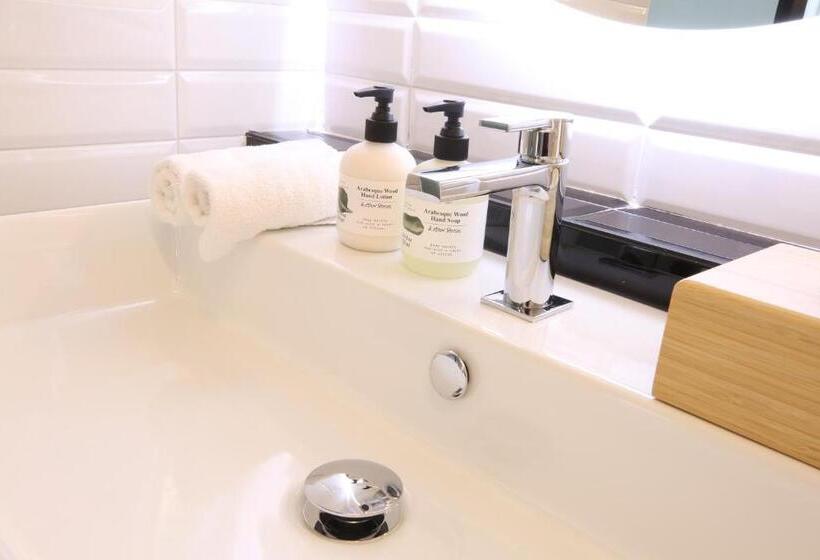 Bed and Breakfast Agatopisto Animo Salmastro